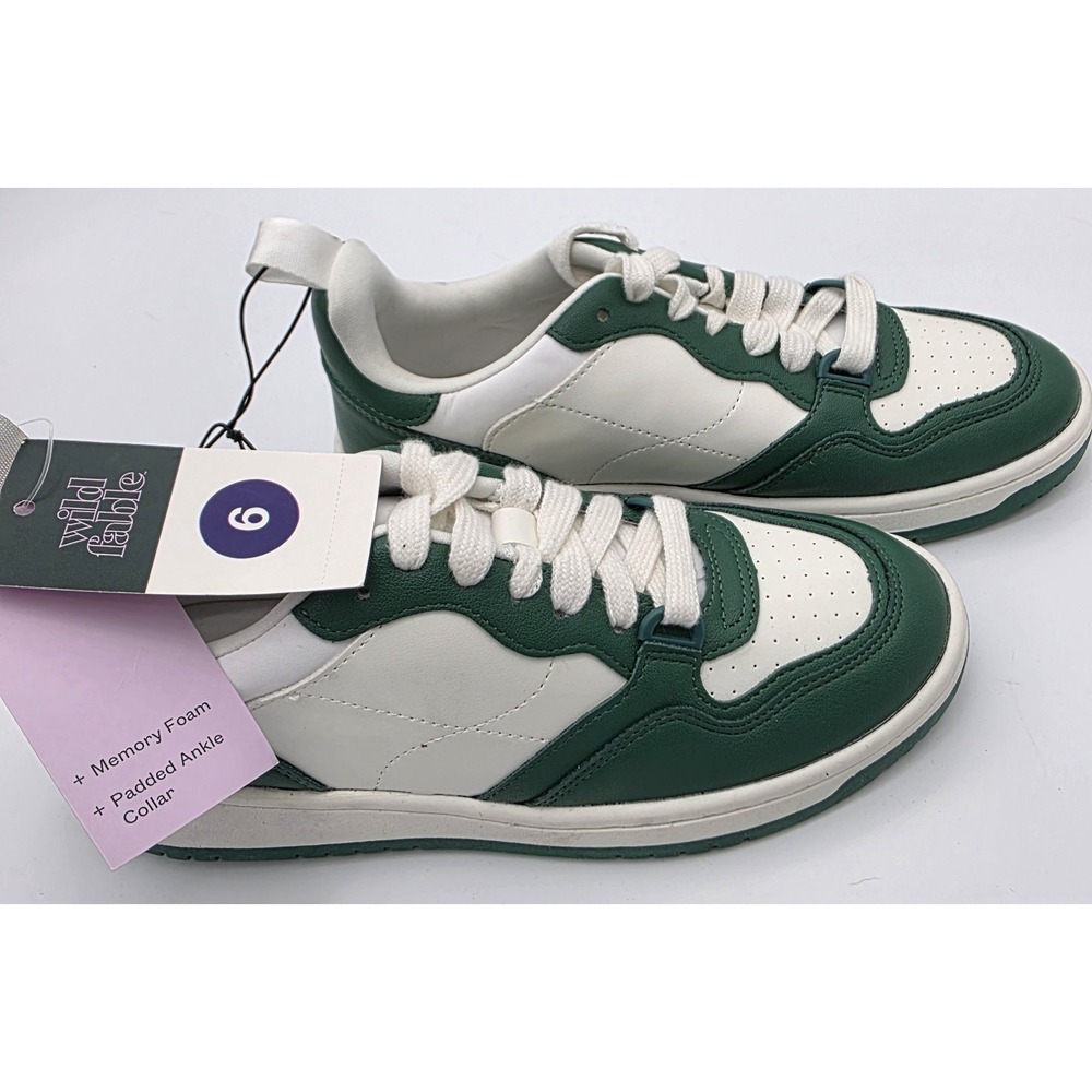 Womens Sneaker By Wild Fable Size‎ 6 Green/white New With Tags  Item 0125